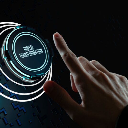 Melhores práticas e desafios da jornada de transformação digital