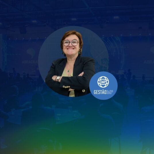 Conexão Farma: palestra orienta farmácias sobre reforma tributária