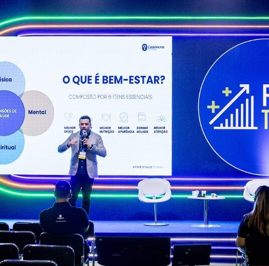Autocuidado e longevidade são temas da Arena Farma Trends
