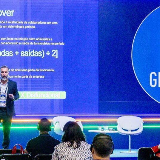 Painel discute como adaptar preços ao novo impacto tributário